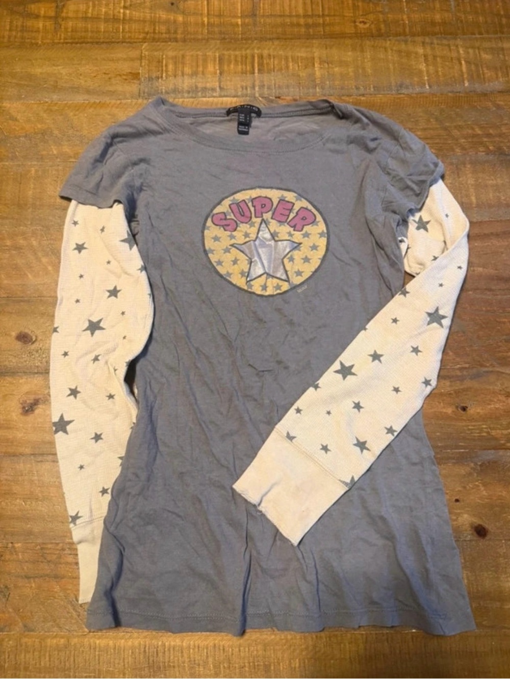FANG long sleeve juniors large (measurements included photos)
